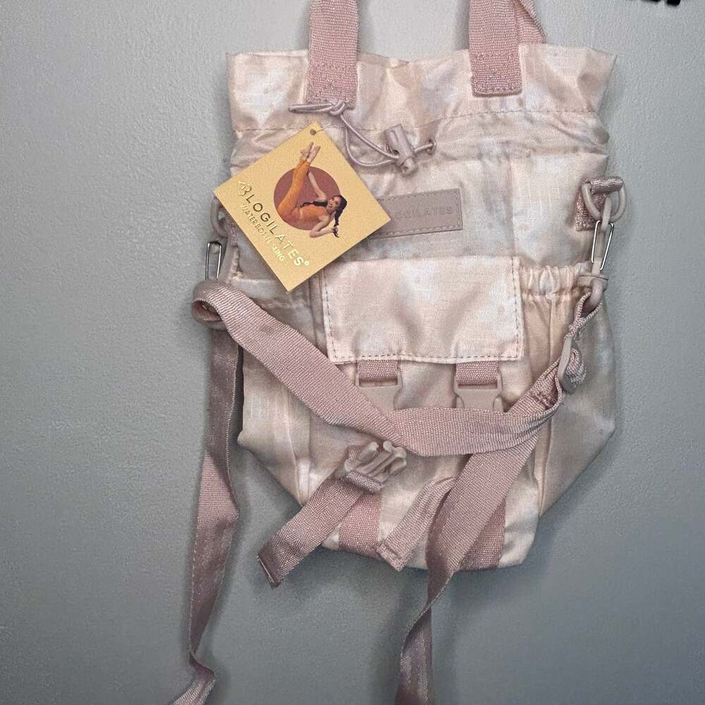 Blogilates Water Bottle Sling Bag Peach White Floral